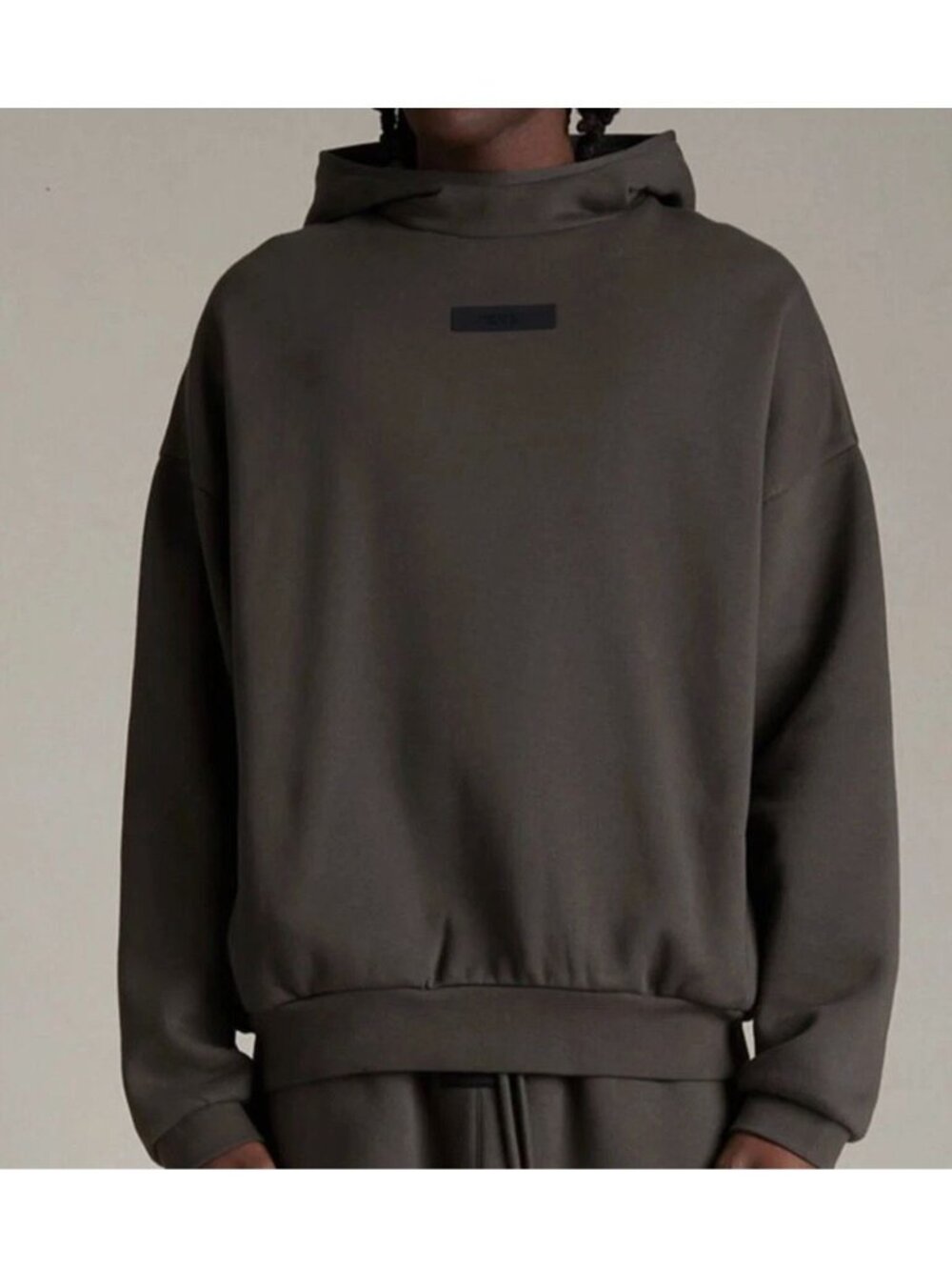 Fear of God Essentials Hoodie M Ink Cozy Streetwear Trend Basics EUC